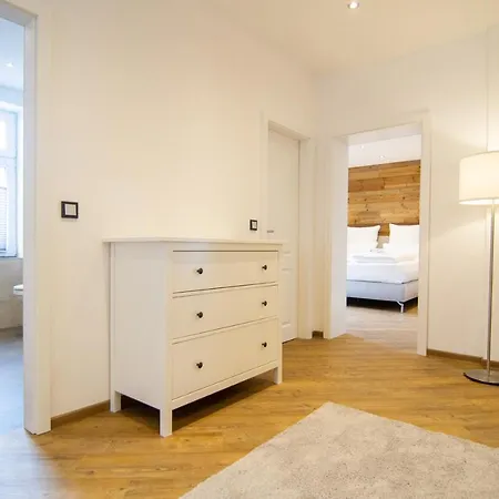 Aparthotel Schiefer *